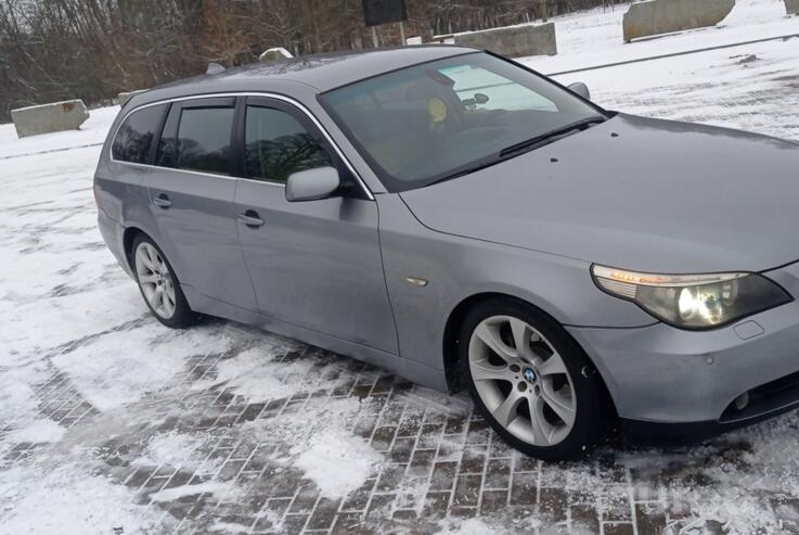 BMW 5 Series E60/E61 Touring wagon
