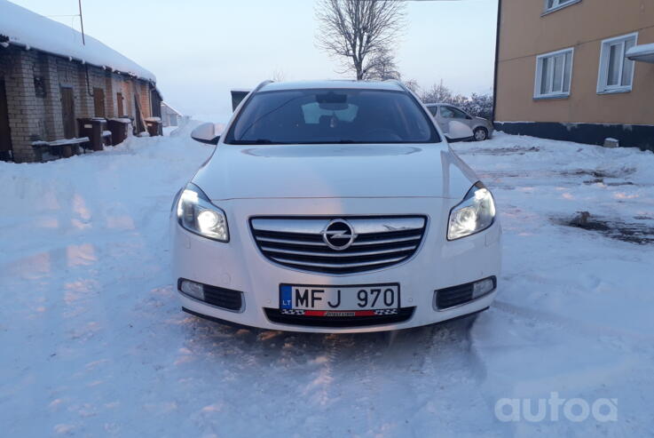 Opel Insignia A Sports Tourer wagon 5-doors