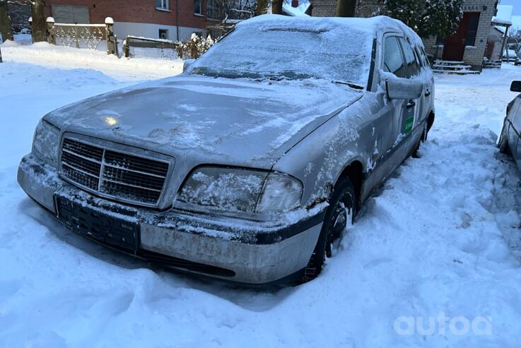 Mercedes-Benz C-Class W202/S202 wagon