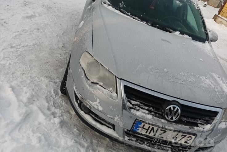 Volkswagen Passat B6 wagon 5-doors