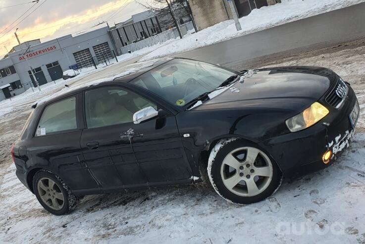 Audi A3 8L [restyling] Hatchback