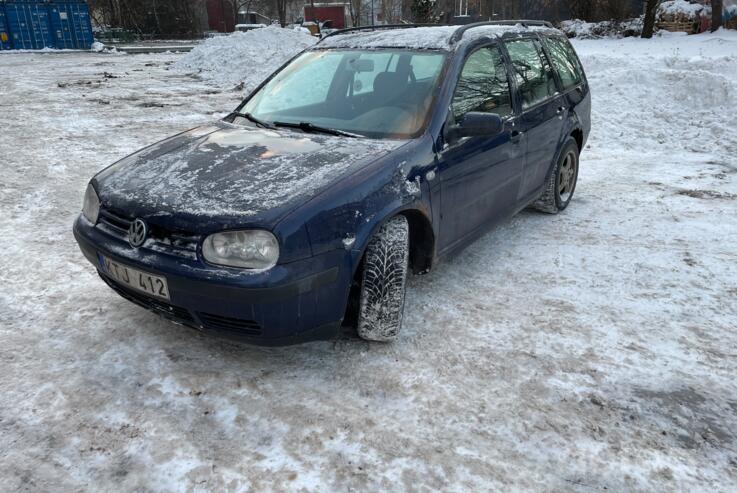 Volkswagen Golf 4 generation wagon
