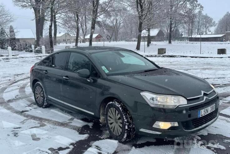 Citroen C5 2 generation Sedan