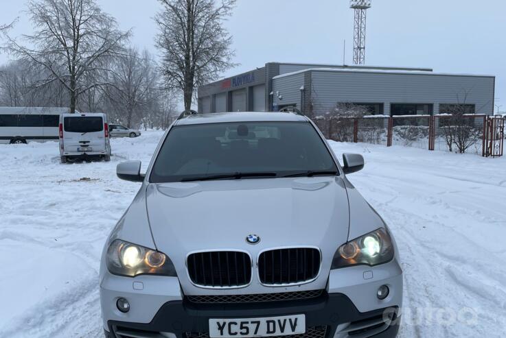 BMW X5 E70 Crossover