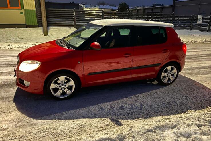 Skoda Fabia 5J Hatchback