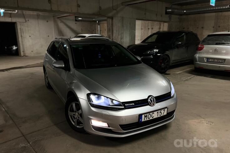 Volkswagen Golf 7 generation Variant wagon 5-doors