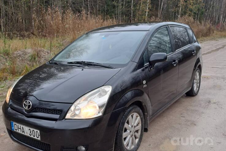 Toyota Corolla Verso 1 generation [restyling] Minivan