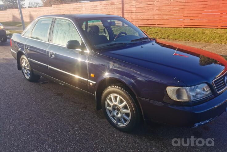 Audi A6 4B/C5 Sedan