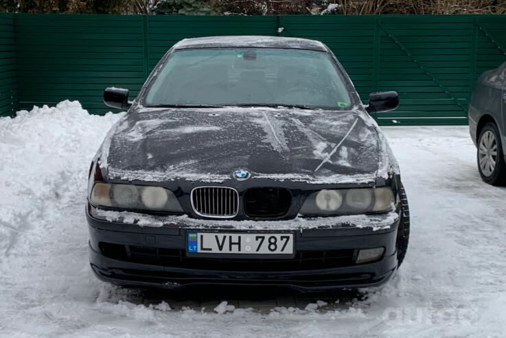 BMW 5 Series E39 Sedan 4-doors