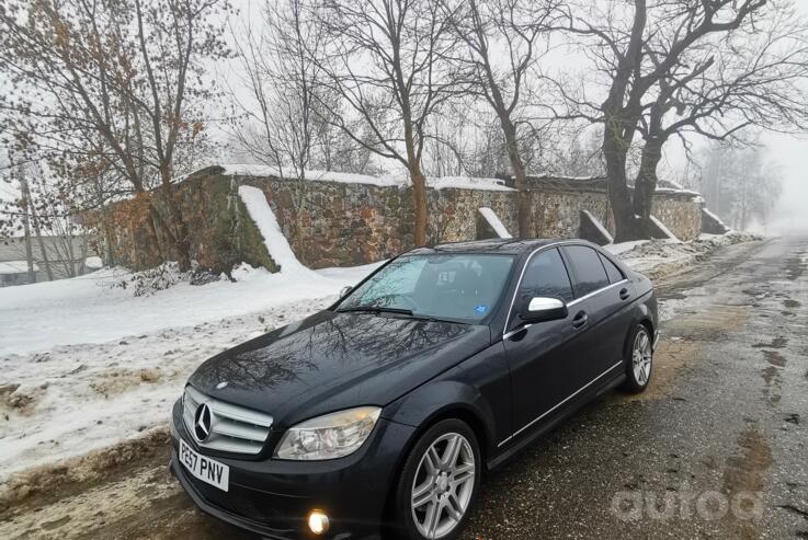 Mercedes-Benz C-Class W204/S204 Sedan