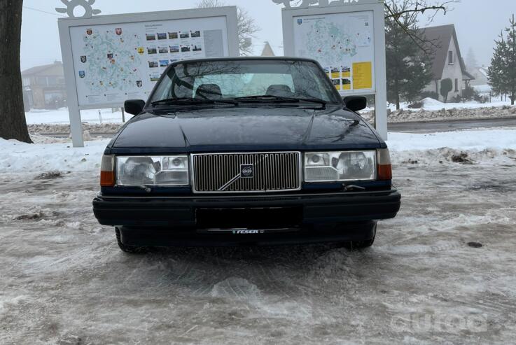 Volvo 940 1 generation Sedan