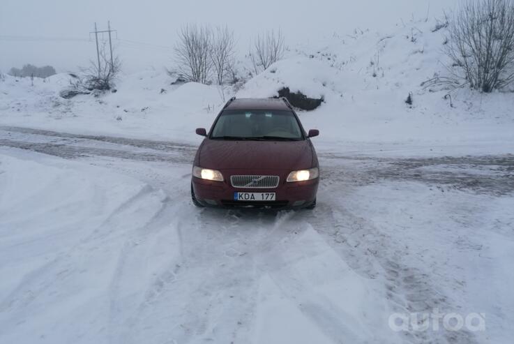 Volvo V70 2 generation [restyling] R wagon 5-doors