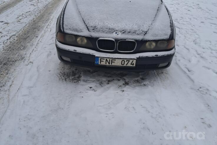 BMW 5 Series E39 Touring wagon