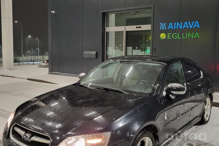 Subaru Legacy 4 generation Sedan