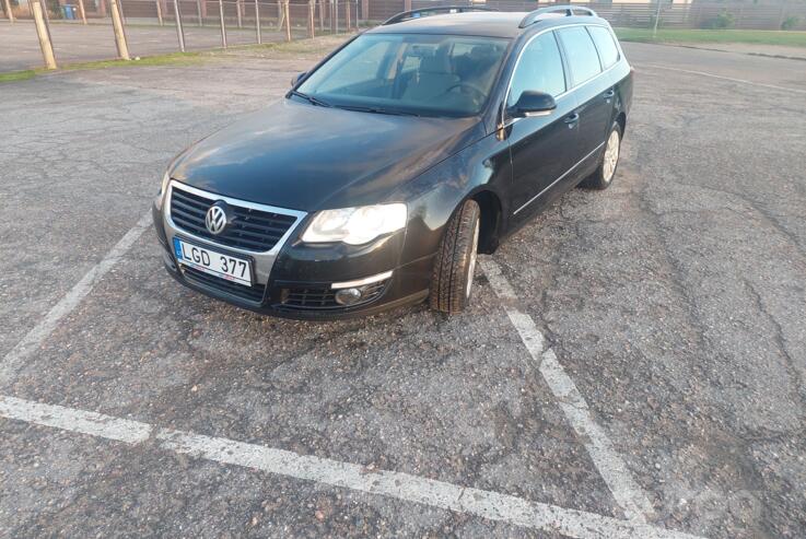 Volkswagen Passat B6 wagon 5-doors