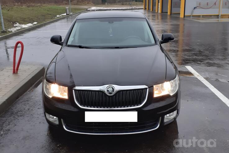 Skoda Superb 2 generation Liftback