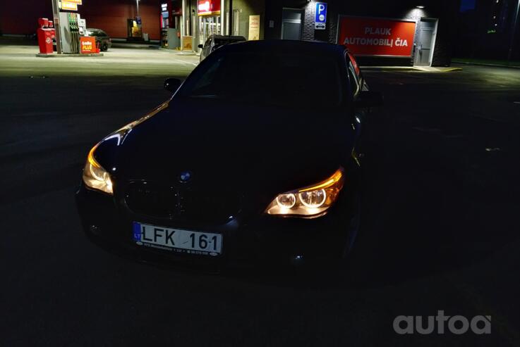 BMW 5 Series E60/E61 Sedan