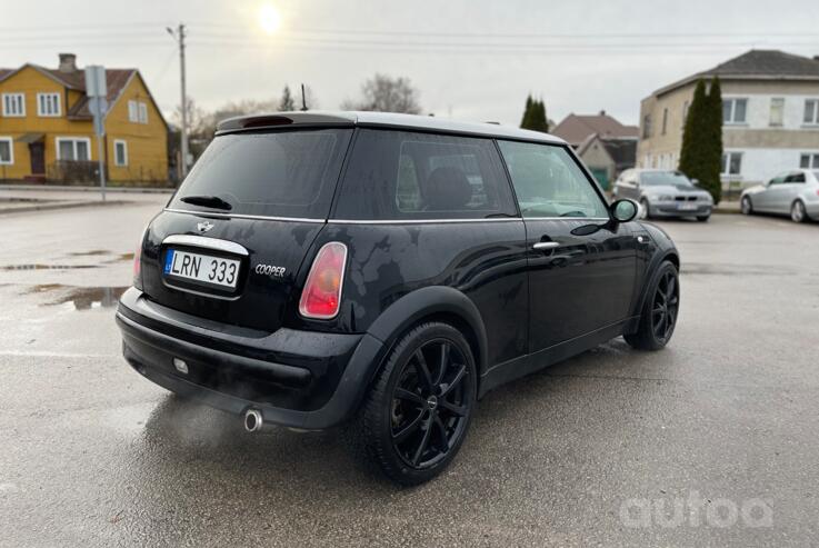 Mini Cooper R50 Hatchback