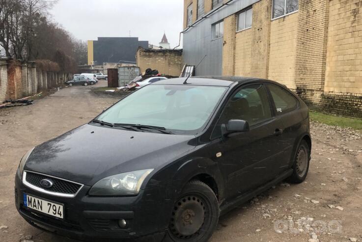 Ford Focus 2 generation Hatchback 3-doors