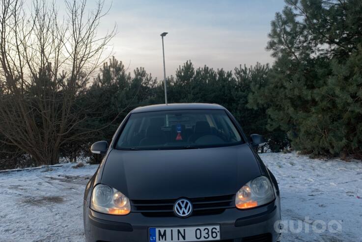 Volkswagen Golf 5 generation Hatchback 5-doors