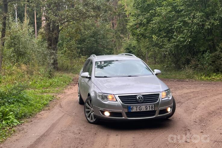 Volkswagen Passat B6 wagon 5-doors