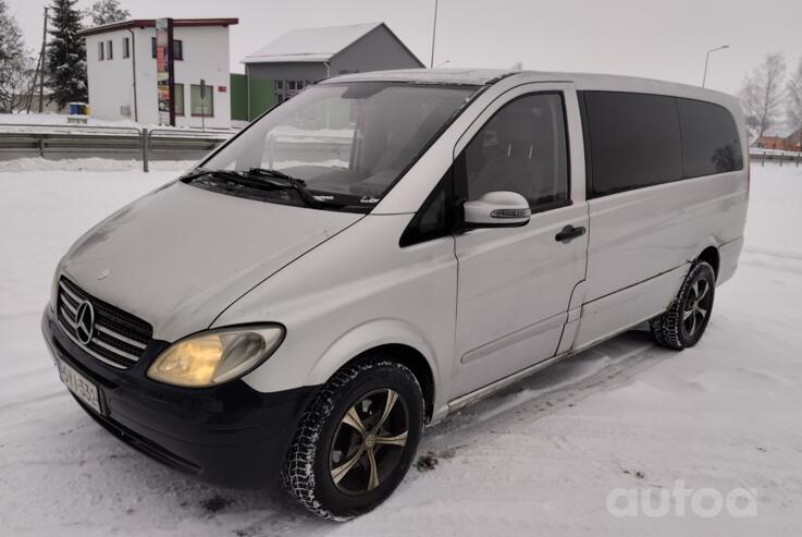 Mercedes-Benz Vito W639 Minivan 4-doors