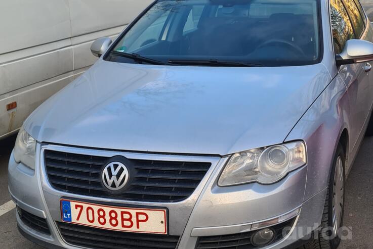 Volkswagen Passat B6 wagon 5-doors