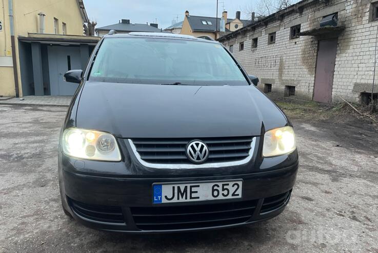 Volkswagen Touran 1 generation Minivan