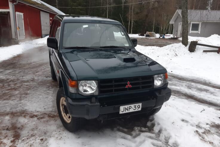Mitsubishi Pajero 2 generation [restyling] SUV 5-doors