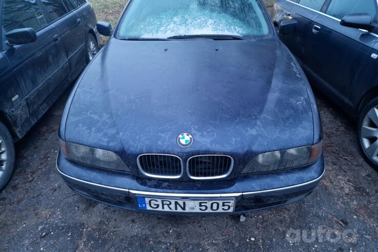 BMW 5 Series E39 Touring wagon