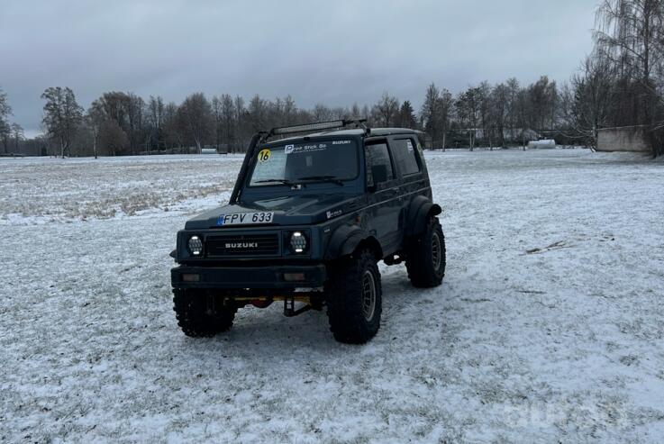Suzuki Samurai SJ20