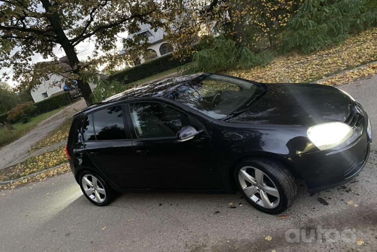 Volkswagen Golf 5 generation Hatchback 5-doors