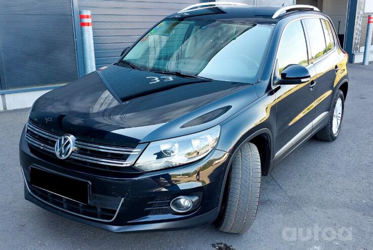 Volkswagen Tiguan 1 generation [restyling] Crossover