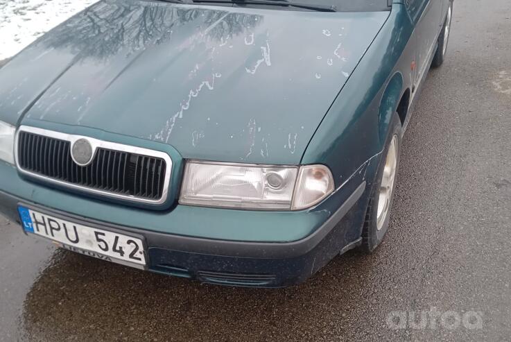 Skoda Octavia 1 generation [restyling] Combi wagon 5-doors