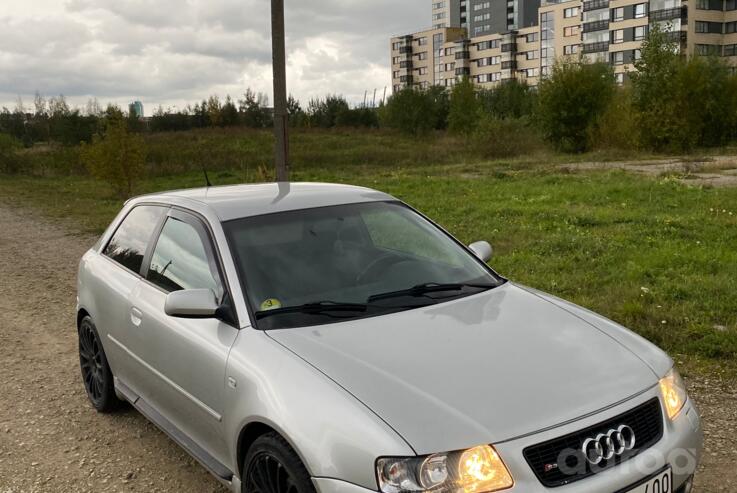 Audi A3 8L [restyling] Hatchback