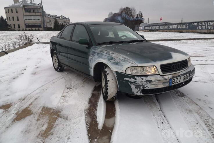 Audi A4 B5 [restyling] Sedan