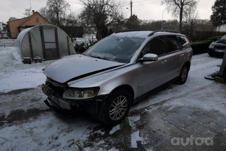 Volvo V50 1 generation [restyling]