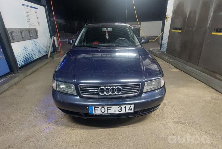 Audi A4 B5 [restyling] Sedan