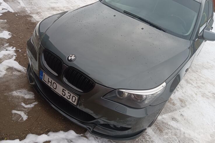 BMW 5 Series E60/E61 Sedan