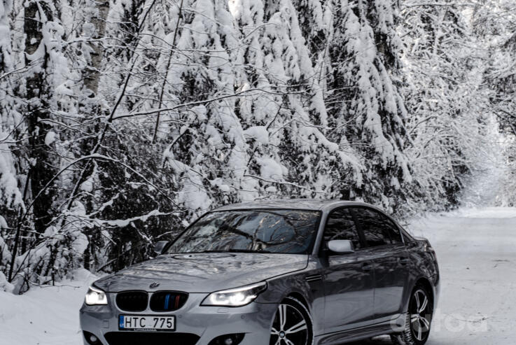 BMW 5 Series E60/E61 Sedan