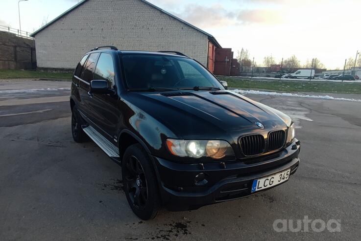BMW X5 E53 Crossover