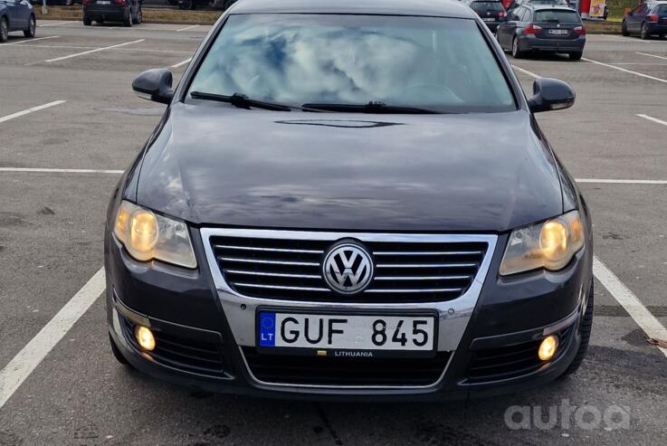 Volkswagen Passat B6 Sedan 4-doors