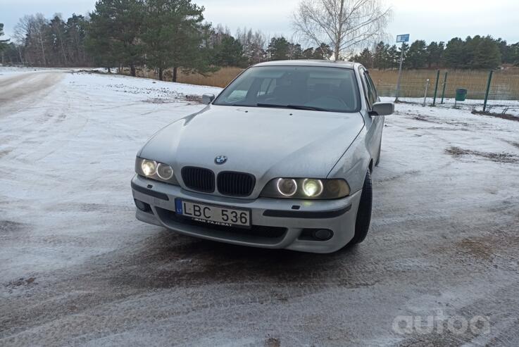 BMW 5 Series E39 Sedan 4-doors