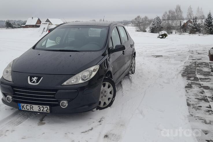 Peugeot 307 1 generation [restyling] Hatchback 5-doors