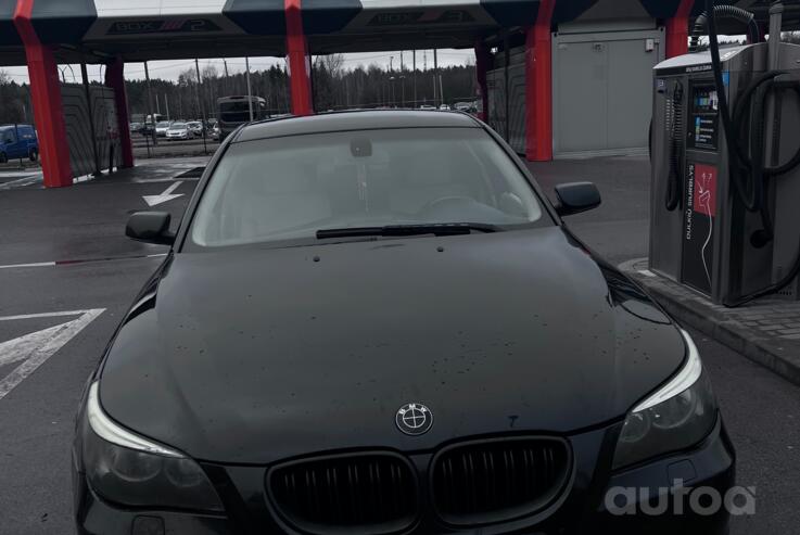 BMW 5 Series E60/E61 Sedan
