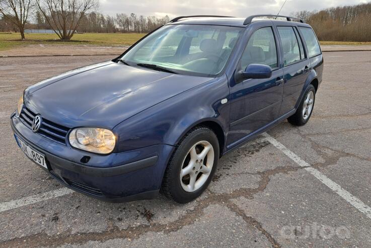 Volkswagen Golf 4 generation wagon