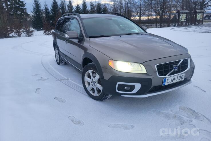 Volvo XC70 3 generation wagon