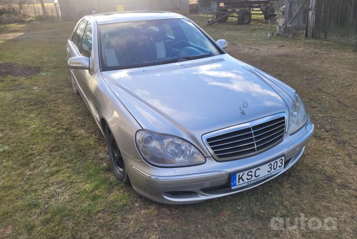 Mercedes-Benz S-Class W220 [restyling] Sedan 4-doors