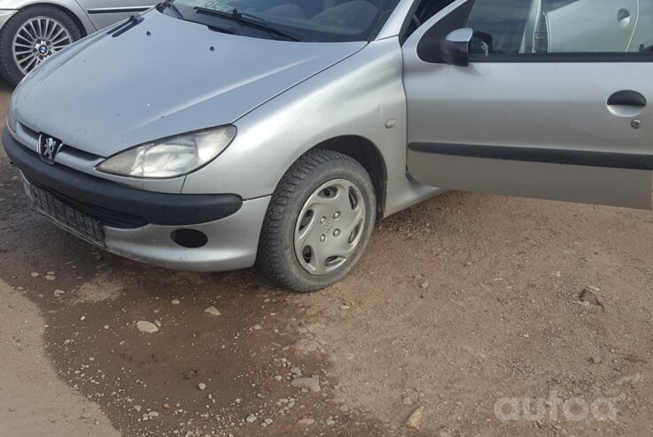 Peugeot 206 1 generation Hatchback 5-doors
