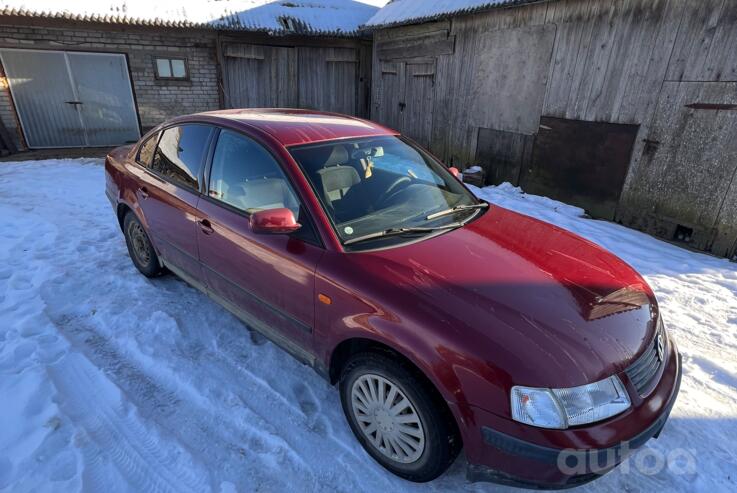 Volkswagen Passat B5 Sedan 4-doors